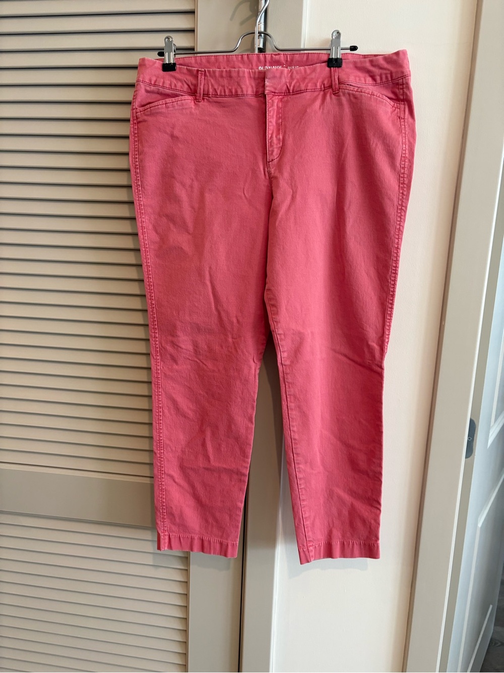 Old Navy Coral Pink Women’s Pixie Ankle Pants * Sz. 14 Regular